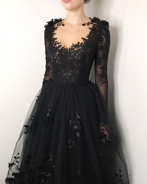 Black floral gothic wedding dress, black flower tulle lace dress, alte classygown Black floral gothic wedding dress, black flower tulle lace dress, alte classygown