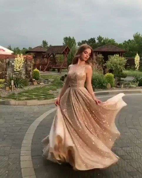 2019 Elegantes Champagner-Pailletten-Ballkleid, V-Ausschnitt, A-Linie, Abendkleid cg1914