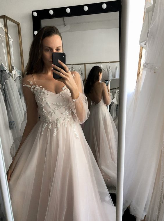 Offenes Tüll-Ballkleid mit offenem Rücken, Charming-Ballkleid mit Applikationen, cg20192
