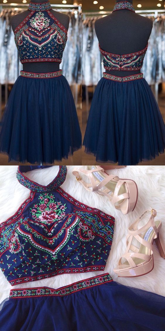 Zweiteiliges, hochgeschlossenes, kurzes Tüll-Heimkehrkleid in Marineblau mit Stickerei cg202