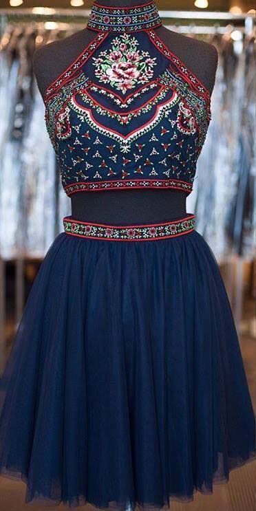 Zweiteiliges, hochgeschlossenes, kurzes Tüll-Heimkehrkleid in Marineblau mit Stickerei cg202