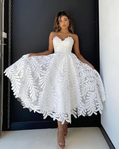 Weiß/schwarzes knielanges Ballkleid aus Spitze cg20461