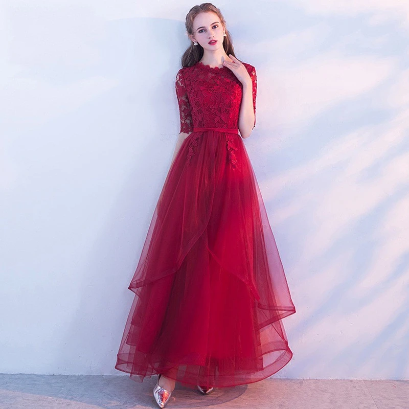 Weinrotes langes Partykleid aus Spitze mit 1/2 Ärmeln und Tüll, A-Linie, Lagen-Tüll-Ballkleid cg20679