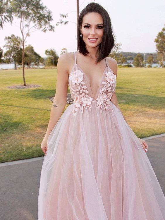 A-Line/Princess Tulle V-neck Hand-Made Flower Sleeveless Sweep/Brush Train Dresses Prom Dress cg20737