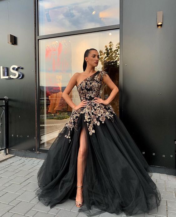 Modest Ball Gown One Shoulder Black Tulle Prom Eevning Dresses with Side Split cg20748