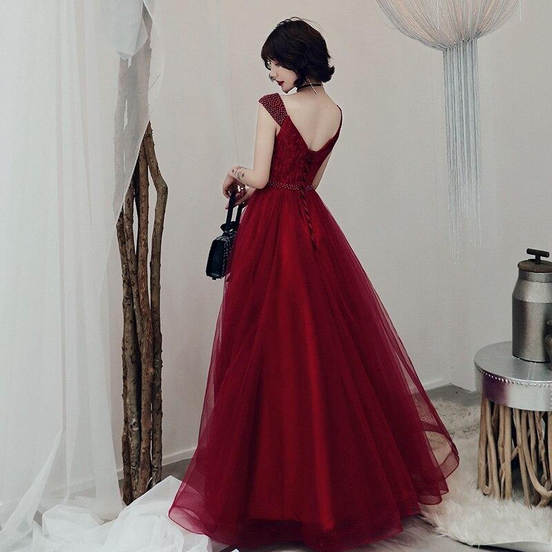 Weinrotes, sexy langes Ballkleid aus Tüll mit V-Ausschnitt und Perlen, dunkelroter Tüll mit Applikationen, Abendkleider cg20827