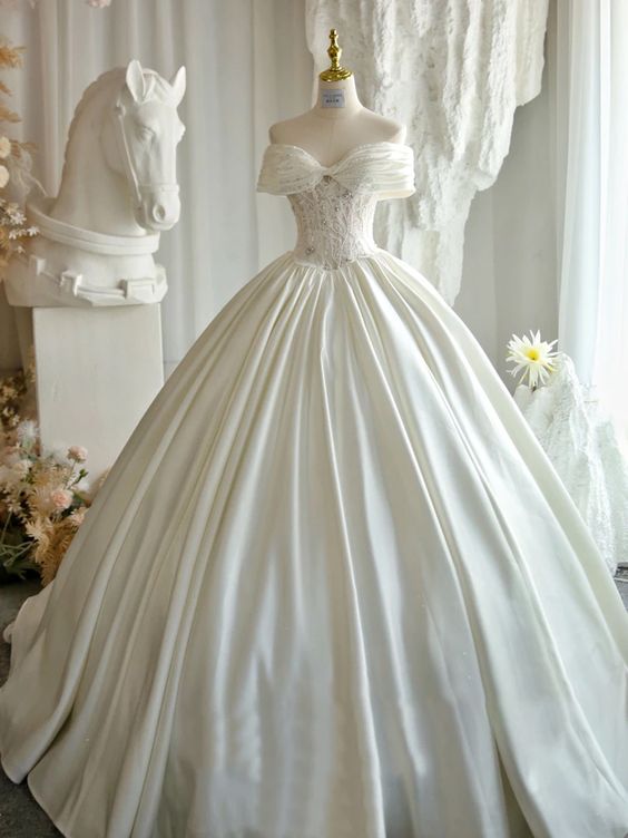 Lace Applique Satin Wedding Dress Prom Dress Illusion Bride Custom cg21194