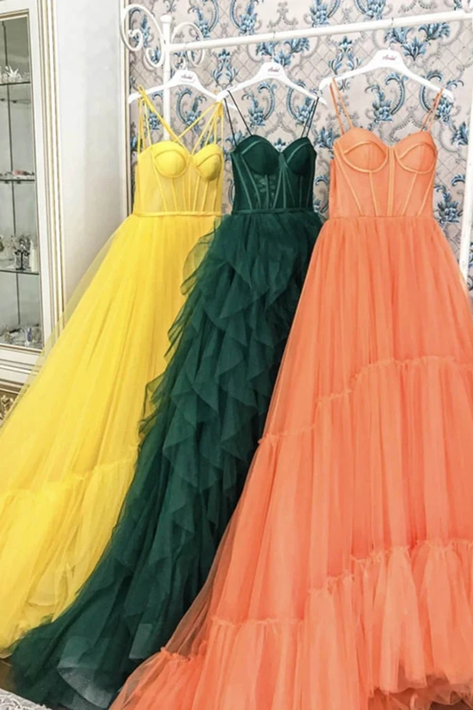 Gelbes langes Tüll-Ballkleid mit Spaghettiträgern und Herzausschnitt und Hofschleppe, formelles Abendkleid, Partykleid, cg21195