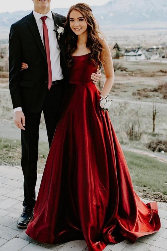 Elegantes A-Linien-Ballkleid in Burgunderrot mit Taschen cg2183