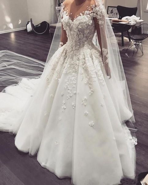 Transparenter Hals Brautkleider Brautkleid mit Blumen Ballkleid cg21843