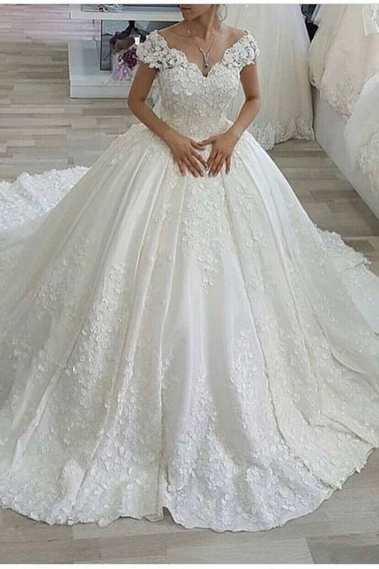 Luxus Brautkleider A-Linie mit Perlen verziert Royal Train U-Ausschnitt Ballkleid cg21983