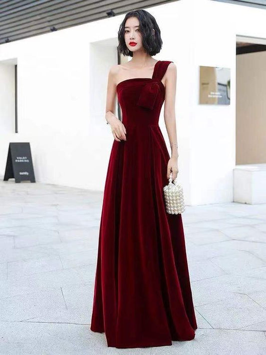 Weinrotes One-Shoulder-Ballkleid, Velet-Ballkleid cg22391