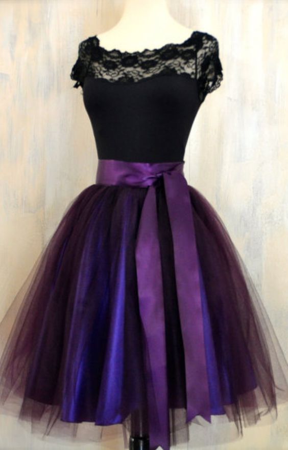 Scoop Neck Short Tulle Homecoming Dresses Lace Appliques Custom Made Mini Party Dresses cg22592
