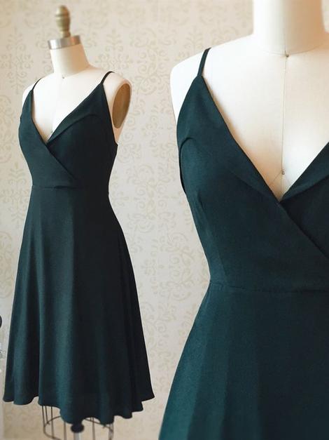 A Line V Neck Short Dark Green Homecoming Dresses cg22818