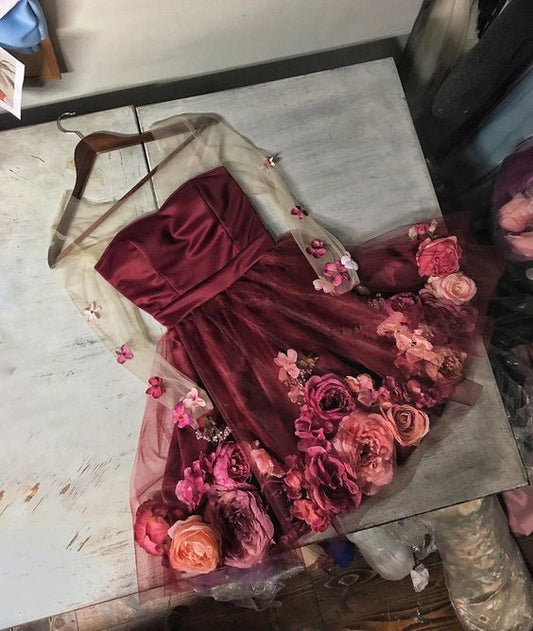 Kurzes A-Linien-Heimkehrkleid mit Blumenmuster cg23003