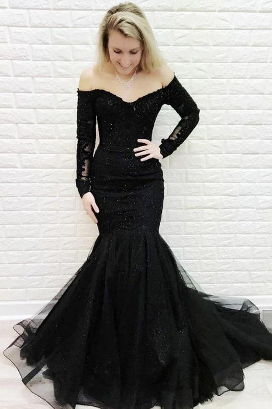 Schwarzes langärmliges Meerjungfrau-Ballkleid aus Spitze, Abendkleid cg23131