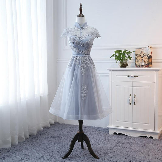 Hellgraues Tüll mit Spitze, kurzes Partykleid, Heimkehrkleid, cg23134