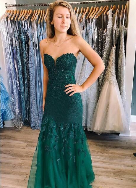 Wunderschönes trägerloses Meerjungfrau-Ballkleid aus Spitze im Sweetheart-Stil cg23192