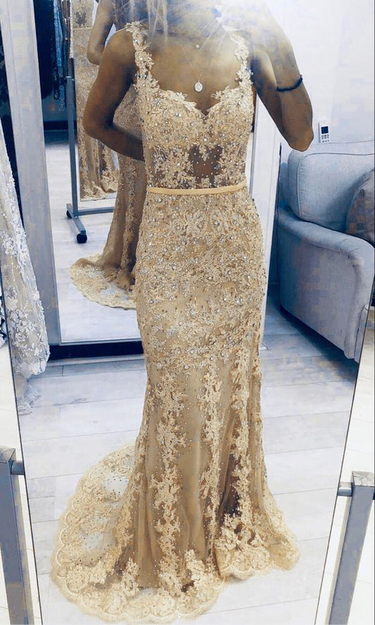 Elegantes Champagner-Spitzen-Meerjungfrauen-Ballkleid mit herzförmigem Spaghettiträgern, formelles Kleid für Schulveranstaltungen, cg23303