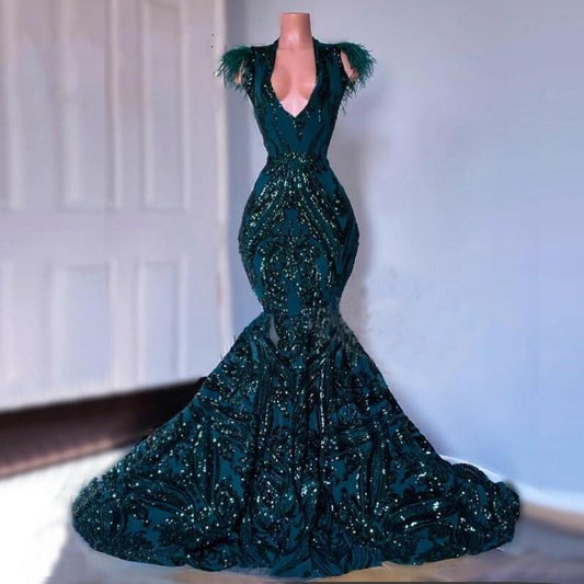 Afrikanische Schwarze Mädchen Hofschleppe Feder V-Ausschnitt Sexy Formale Partykleider Ballkleid cg23460