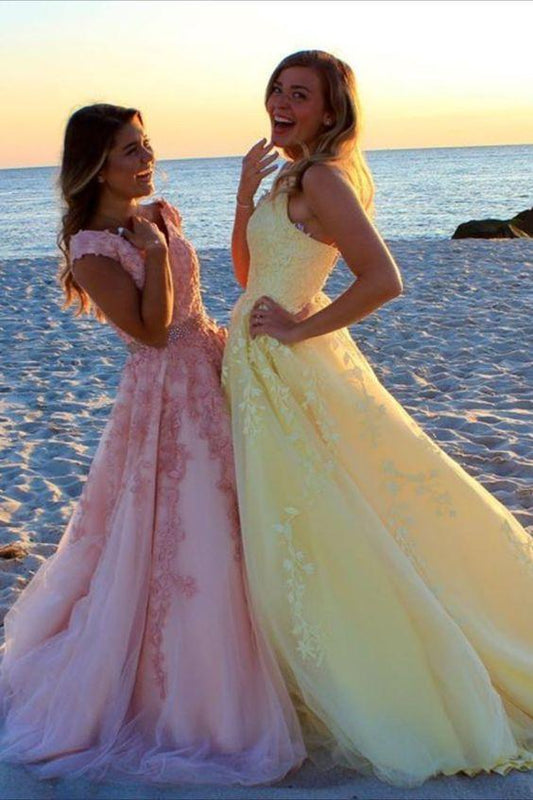 Elegantes rosa langes Ballkleid mit Spitzenapplikationen cg23743
