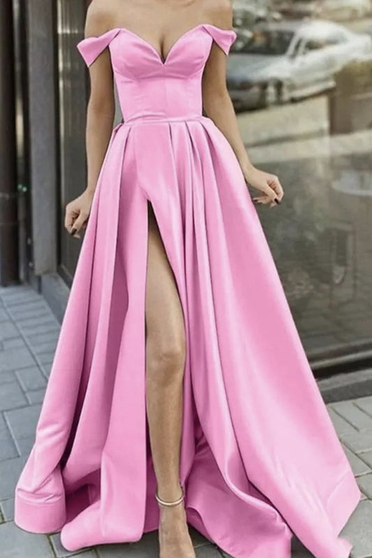 Elegantes schulterfreies langes Ballkleid aus rosa Satin mit hohem Schlitz cg23754