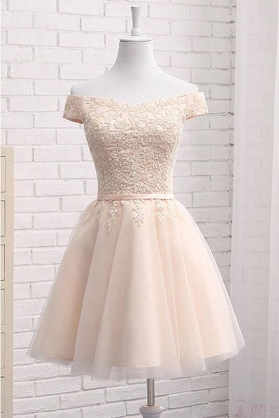 A Line Off Shoulder Tulle Short Homecoming Dress with Appliques, Mini Sweet 16 Dress cg2382