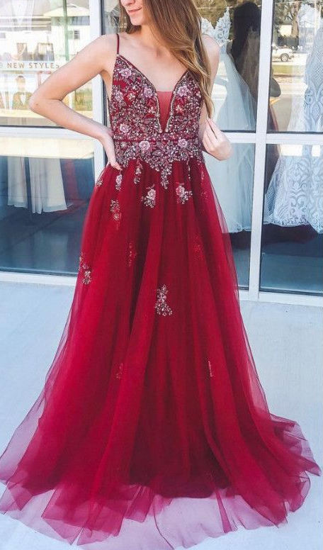 Bezauberndes langes Ballkleid aus rotem Tüll mit V-Ausschnitt, offenem Rücken und Spaghettiträgern, rotes Abendkleid cg2652