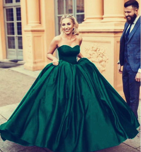 dunkelgrünes Ballkleid cg2830