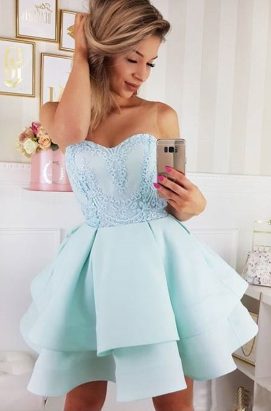 A-Linie Rundhals Kurzes Hellblaues Homecoming-Kleid mit Applikationen cg296