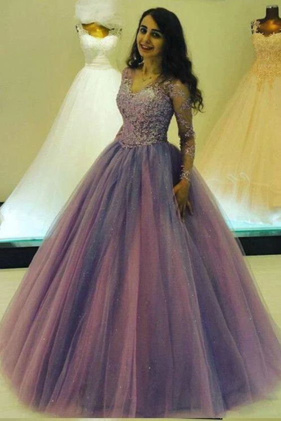 Princess Long V Neck Appliques Ball Gown Prom Dress With Long Sleeves cg3437