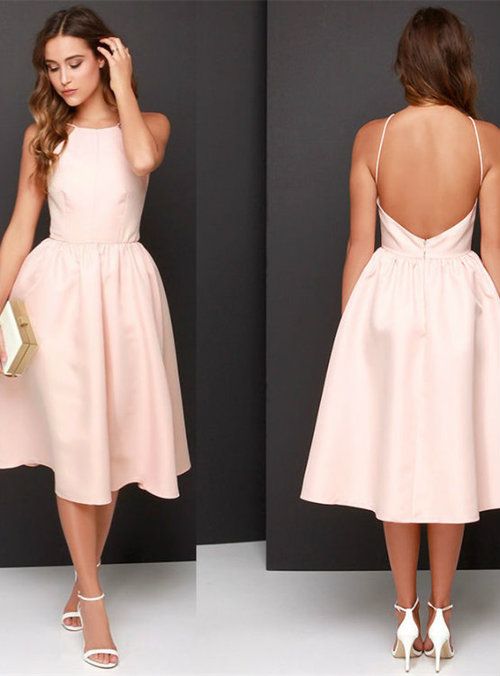 2019 Kurzes A-Linien-Heimkehrkleid in Rosa, Satin, cg3487