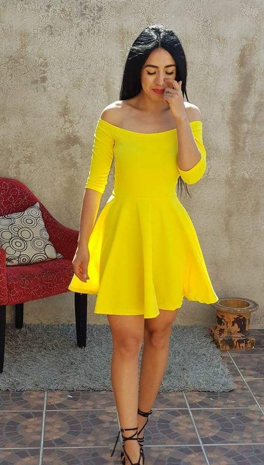gelbes Homecoming-Kleid mit halben Ärmeln cg3763