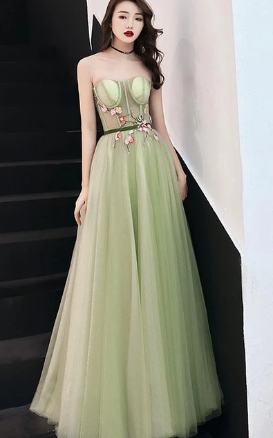 Schlichtes, langes Ballkleid aus Tüll mit herzförmigem Ausschnitt, grünes Abendkleid cg4873
