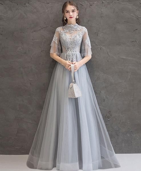 Langes Ballkleid aus grauem Spitzentüll, graues Abendkleid aus Tüll, cg5153