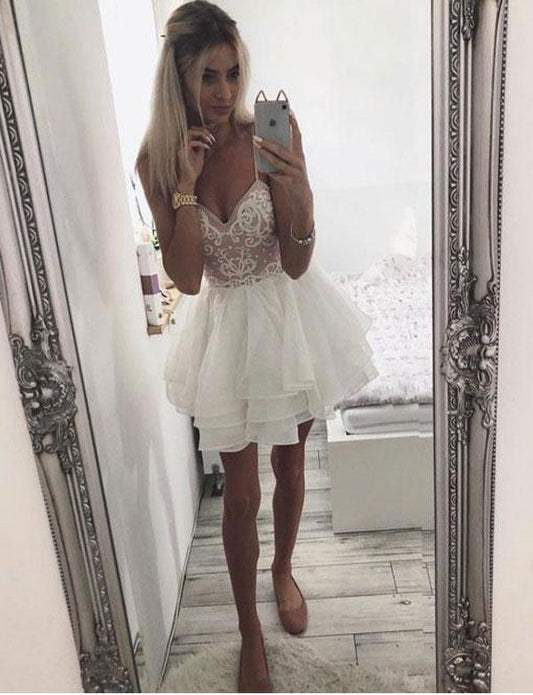Spaghettiträger Weiß Chiffon Kurzes Homecoming Kleid mit Stickerei cg531