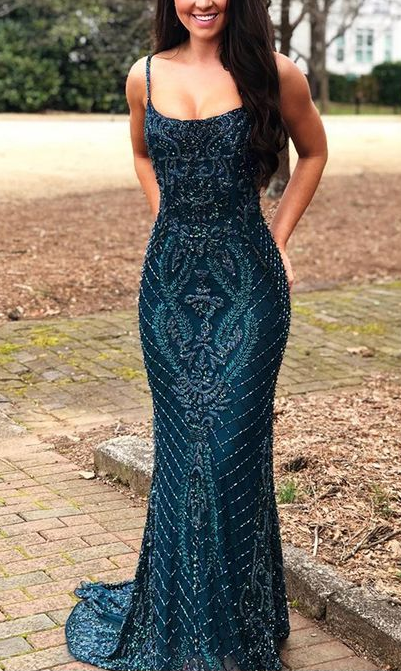 wunderschönes Abendkleid im Meerjungfrau-Stil mit quadratischem Ausschnitt und Perlenbesatz cg5341