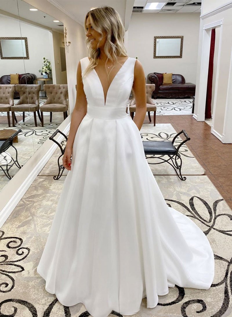 Simple v neck satin long white ball gown formal prom gown cg5751