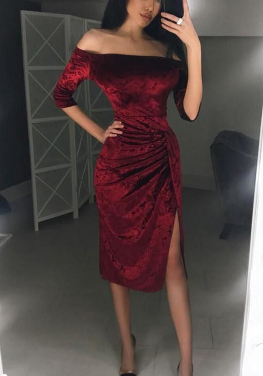 Weinrotes Ballkleid mit seitlichem Schlitz und Ellenbogenärmeln, cg5795