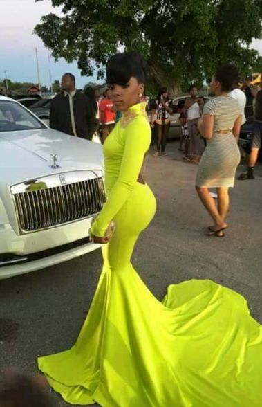 Meerjungfrau-Ballkleid mit hohem Halsausschnitt, Spitzenapplikationen, Hohlkreuz, sexy Hofschleppe, Abendkleid_Ballkleider cg6294