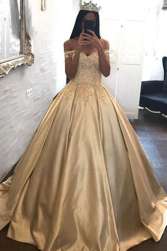 Sexy Ballkleid, langes Satin-Ballkleid, goldenes Ballkleid, schulterfreies Ballkleid cg636