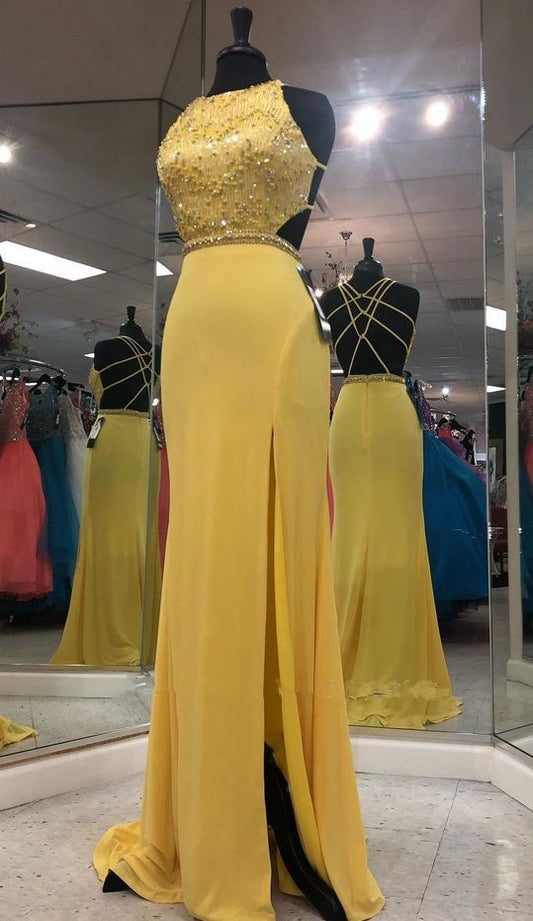 Exquisites ärmelloses Ballkleid mit Schmucksteinen und Perlen cg6409