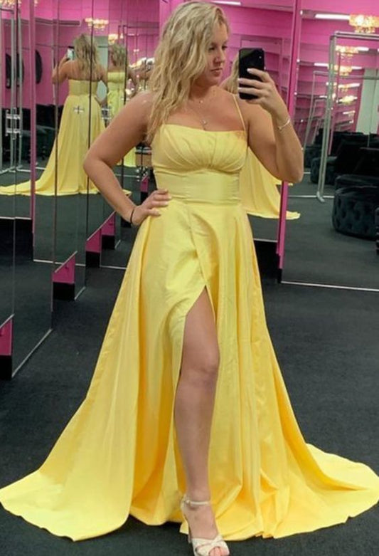 Einfaches, charmantes langes Ballkleid mit Spaghettiträgern cg6445