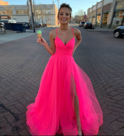 langes Ballkleid aus Tüll mit V-Ausschnitt cg6491