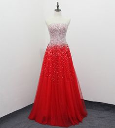 Rotes, herzförmiges, langes Tüll-Ballkleid mit Perlenbesatz cg6589