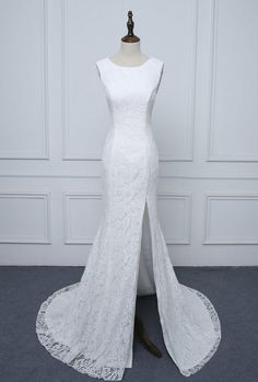 Ärmelloses Meerjungfrau-Ballkleid mit Schlitz und voller Spitze cg6862