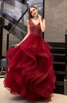 Exquisite Lace Embroidered Tops Pageant Dresses with Tiered Ruffles cg7078