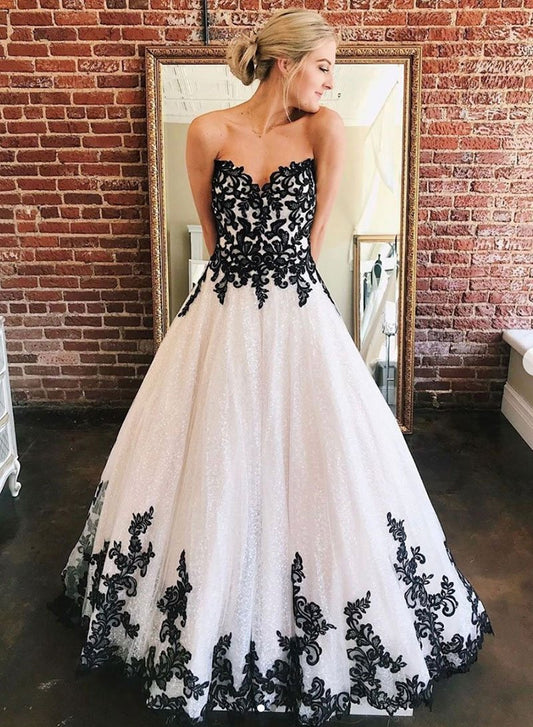 Schwarzes langes Ballkleid aus Spitzentüll, Abendkleid cg719