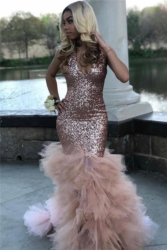 Glitzerndes Meerjungfrau-Ballkleid mit tiefem V-Ausschnitt und Pailletten und Rüschen cg7239
