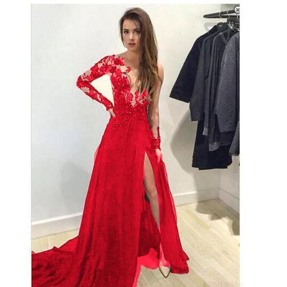 Long Sleeves See through Red Lace Evening Dresses Sexy Slit Formal Prom Gown cg7451